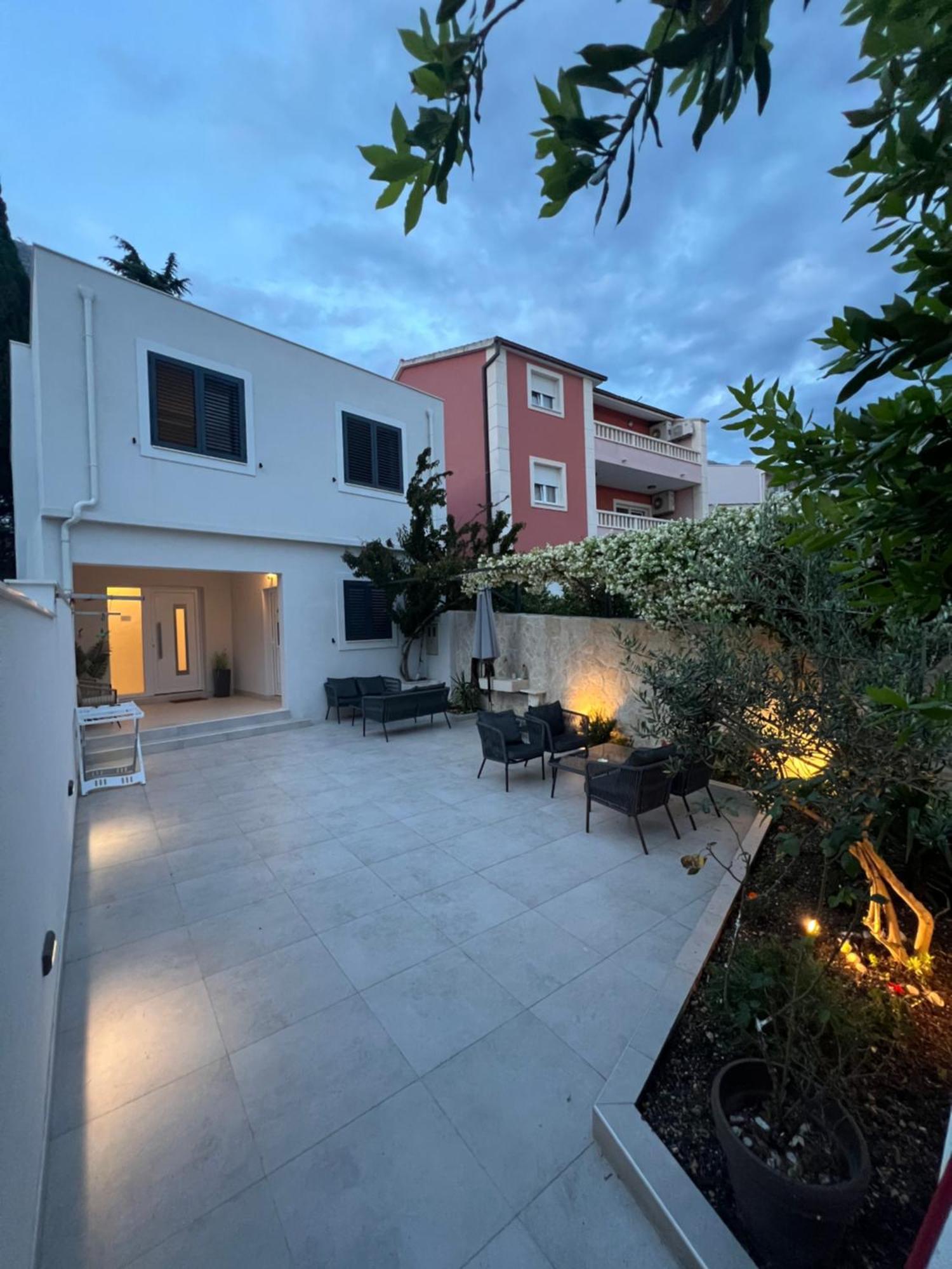 Apartmani Cvitanovic Baška Voda Dış mekan fotoğraf
